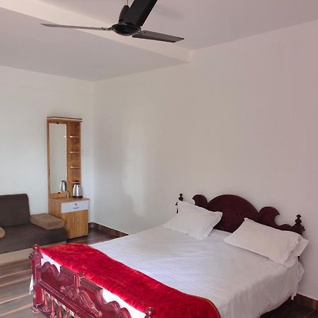 Sunshine Service Villa كانور المظهر الخارجي الصورة