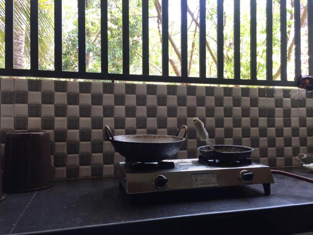 Sunshine Service Villa كانور المظهر الخارجي الصورة