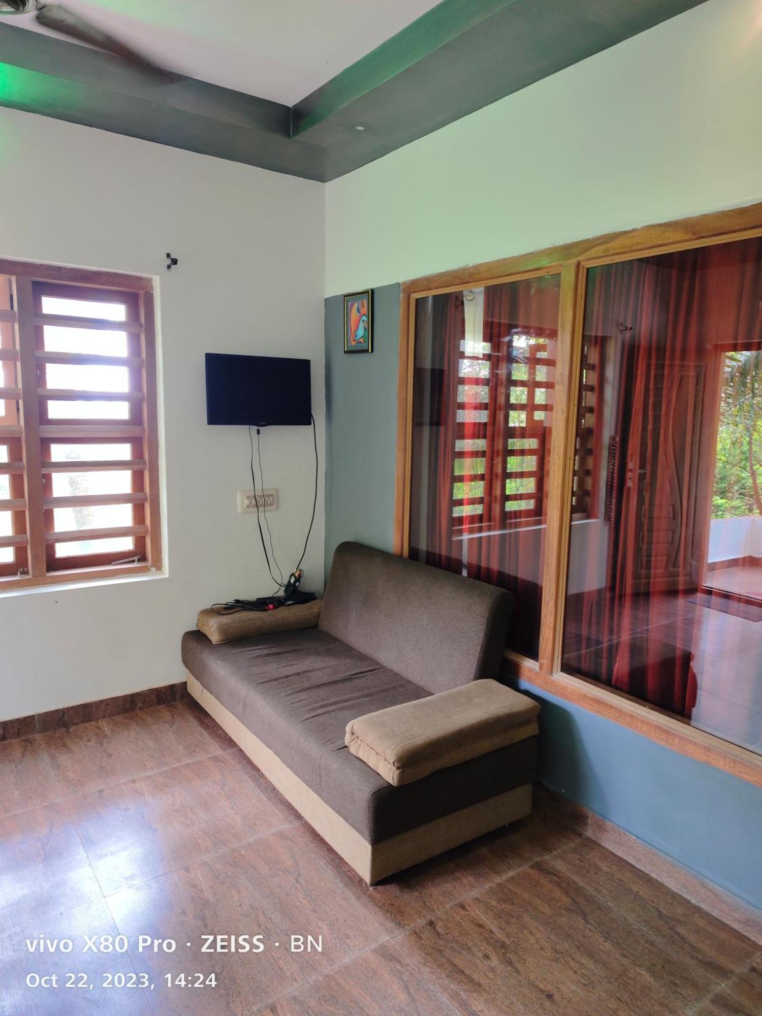 Sunshine Service Villa كانور المظهر الخارجي الصورة